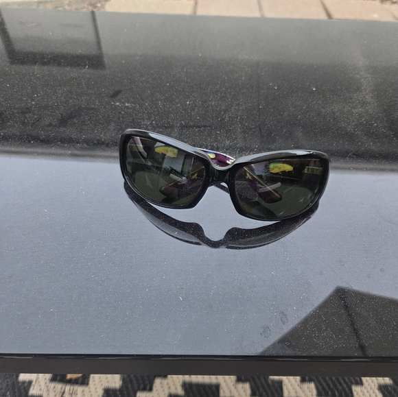 Women’s Maui Jim Black Frame Sunglasses with Gray Lenses. main image 4